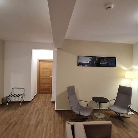 Jafar Resort 11 Penthouse Timisoara Bagian luar foto
